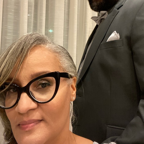 Meet your Posher, Twila - Picture 1 of 1